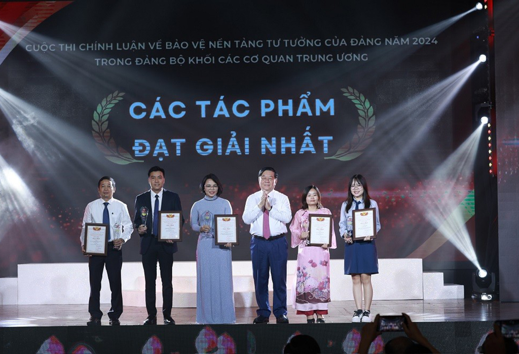 Trao giải Cuộc thi chính luận về bảo vệ nền tảng tư tưởng của Đảng năm 2024 Khối các cơ quan Trung ương